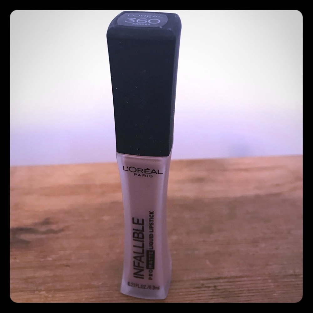 L’Oréal infallible lipgloss Matt brown grey